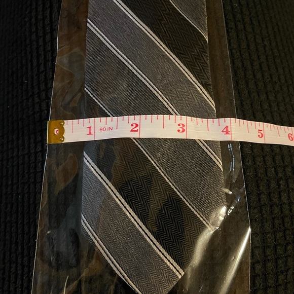 Ketch Designer Necktie - Picture 4 of 5